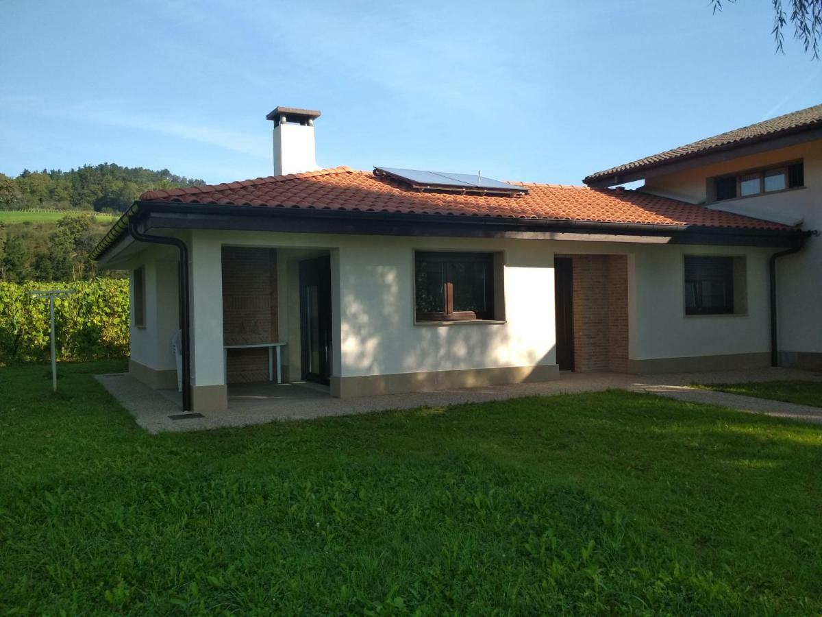 Gasthaus Apartamento Zabale Aduna Exterior foto